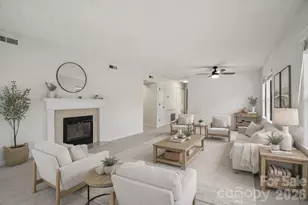 602 Abbey Cir, Asheville, NC 28805 - Photo 3