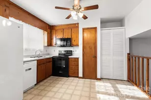 27077 Catamaran Dr, Tega Cay, SC 29708 - Photo 7