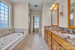 3708 Rock Bridge Dr NE, Conover, NC 28613 - Photo 19