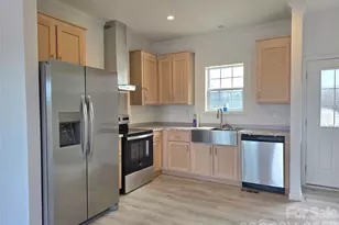 1009 E Airline St, Gastonia, NC 28054 - Photo 13