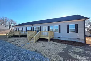 1009 E Airline St, Gastonia, NC 28054 - Photo 1