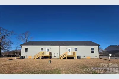 1009 E Airline Street, Gastonia, NC 28054 - Photo 3