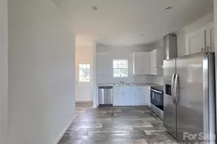 1009 E Airline St, Gastonia, NC 28054 - Photo 5