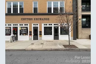 141 W Main Avenue, Gastonia, NC 28052 - Photo 1