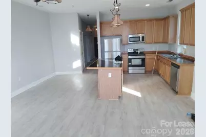 141 W Main Avenue, Gastonia, NC 28052 - Photo 3