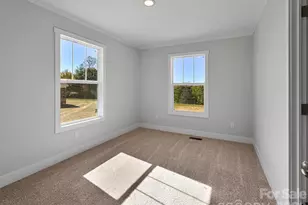 1603 Bull Creek Rd, Marshall, NC 28753 - Photo 23