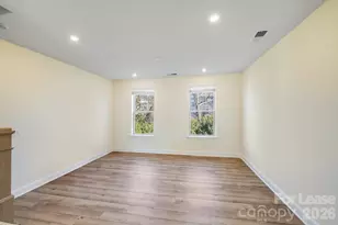 334 Simeon Dr, Charlotte, NC 28208 - Photo 13