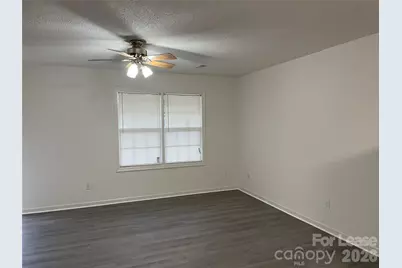 5194 Leigh Lane, Hickory, NC 28602 - Photo 5