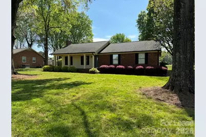 1616 Oak Trail Lane, Charlotte, NC 28216 - Photo 1