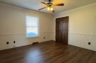 1616 Oak Trail Ln, Charlotte, NC 28216 - Photo 29