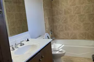 1616 Oak Trail Ln, Charlotte, NC 28216 - Photo 25