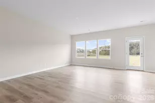 132 Red Cedar Ln, Statesville, NC 28625 - Photo 3