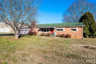 100 Carswell St, Valdese, NC 28690 - Photo 7