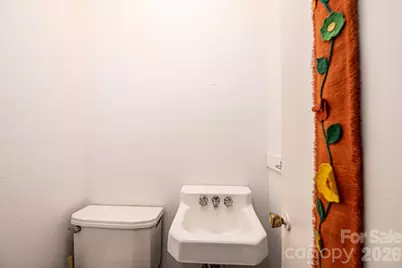 100 Carswell Street, Valdese, NC 28690 - Photo 23