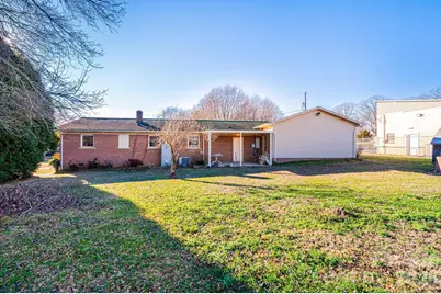 100 Carswell Street, Valdese, NC 28690 - Photo 13