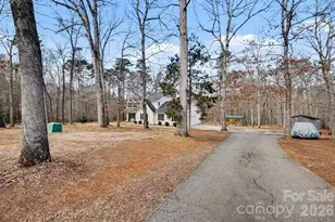 1338 Pell Dr, Lincolnton, NC 28092 - Photo 3