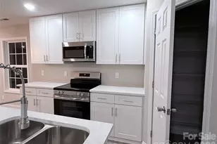 124 Peace Ln, Mooresville, NC 28115 - Photo 13