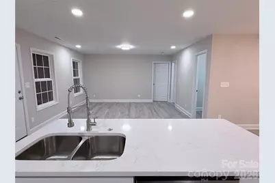 124 Peace Lane, Mooresville, NC 28115 - Photo 17