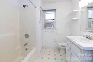 341 Sugar Hollow Rd, Fairview, NC 28730 - Photo 15