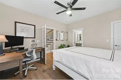 805 E 20th Street, Charlotte, NC 28205 - Photo 15