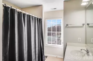 2709 Grain Mill Ln, Charlotte, NC 28214 - Photo 25