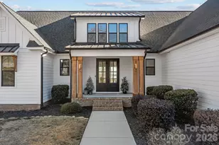 5020 Slanting Bridge Rd, Sherrills Ford, NC 28673 - Photo 3