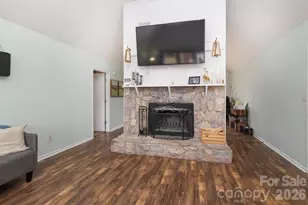 210 King George Ln, Gastonia, NC 28056 - Photo 5