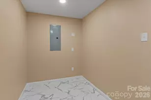 1090 Shalimar Dr, Winston Salem, NC 27107 - Photo 23