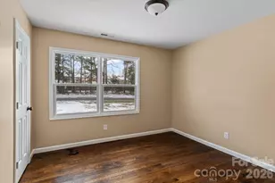 1090 Shalimar Dr, Winston Salem, NC 27107 - Photo 21