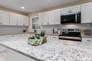 1090 Shalimar Dr, Winston Salem, NC 27107 - Photo 3