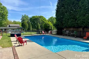 1150 Ratchford Dr, Dallas, NC 28034 - Photo 5