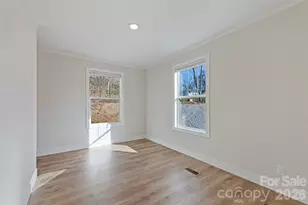 77 Geiranger Dr, Clyde, NC 28721 - Photo 13