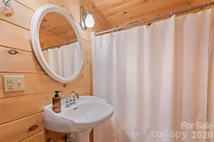 270 Admiration Ct, Waynesville, NC 28785 - Photo 17