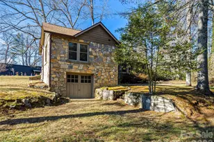 104 Campground Rd, Hendersonville, NC 28791 - Photo 25