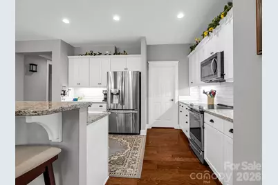 26 Balsam High Road, Biltmore Lake, NC 28715 - Photo 11