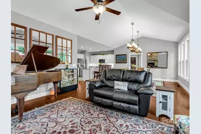 26 Balsam High Road, Biltmore Lake, NC 28715 - Photo 5