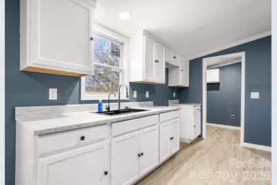 1737 Bush Drive, Conover, NC 28613 - Photo 7