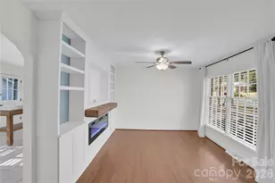 1434 Edgewater Dr, Charlotte, NC 28210 - Photo 7