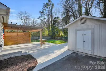 1434 Edgewater Drive, Charlotte, NC 28210 - Photo 13