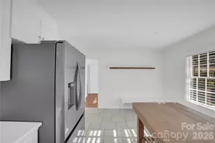 1434 Edgewater Dr, Charlotte, NC 28210 - Photo 17