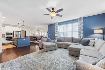 11516 Glowing Star Drive, Charlotte, NC 28215 - Photo 9