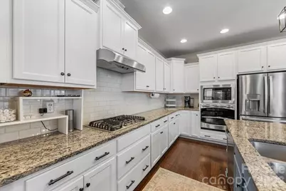 11516 Glowing Star Drive, Charlotte, NC 28215 - Photo 11