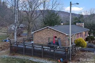 1280 Hamburg Rd, Bakersville, NC 28705 - Photo 27