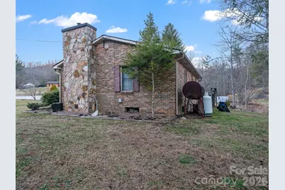 1280 Hamburg Road, Bakersville, NC 28705 - Photo 21