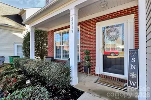 2319 Arbor Vista Dr, Charlotte, NC 28262 - Photo 5