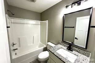 110 Carpenter St, Lincolnton, NC 28092 - Photo 21