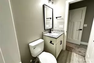 110 Carpenter St, Lincolnton, NC 28092 - Photo 25