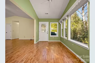 869 Sandburg Terrace, Hendersonville, NC 28791 - Photo 9
