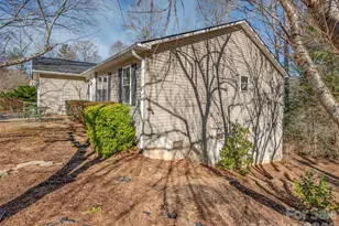 869 Sandburg Ter, Hendersonville, NC 28791 - Photo 35