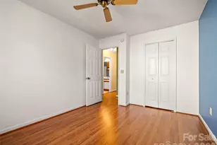 869 Sandburg Ter, Hendersonville, NC 28791 - Photo 23